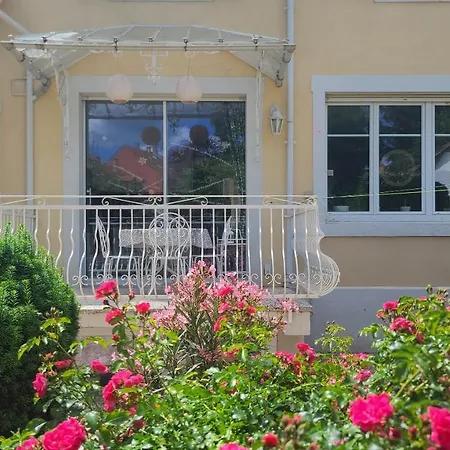 Casa de Férias Superbe Maison Avec Jardin Magnifique!